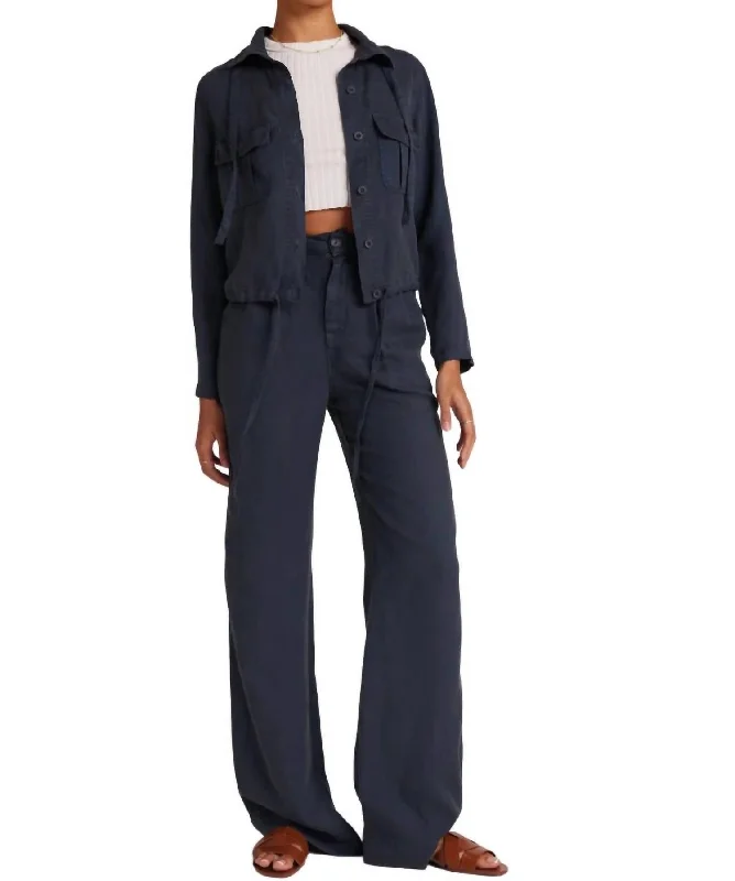 Greta Pleated Wide Leg Trouser In Navy