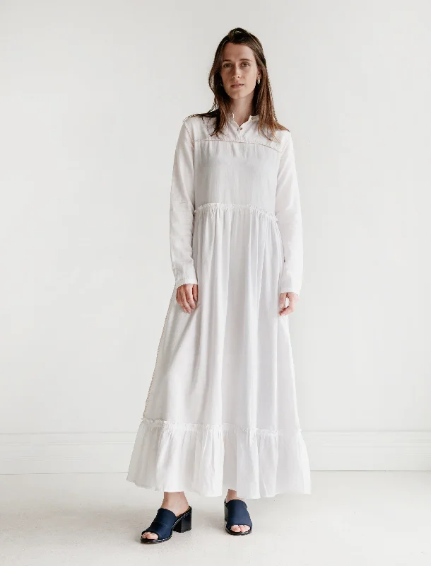 Phyphy Double Thread Khadi Dress White